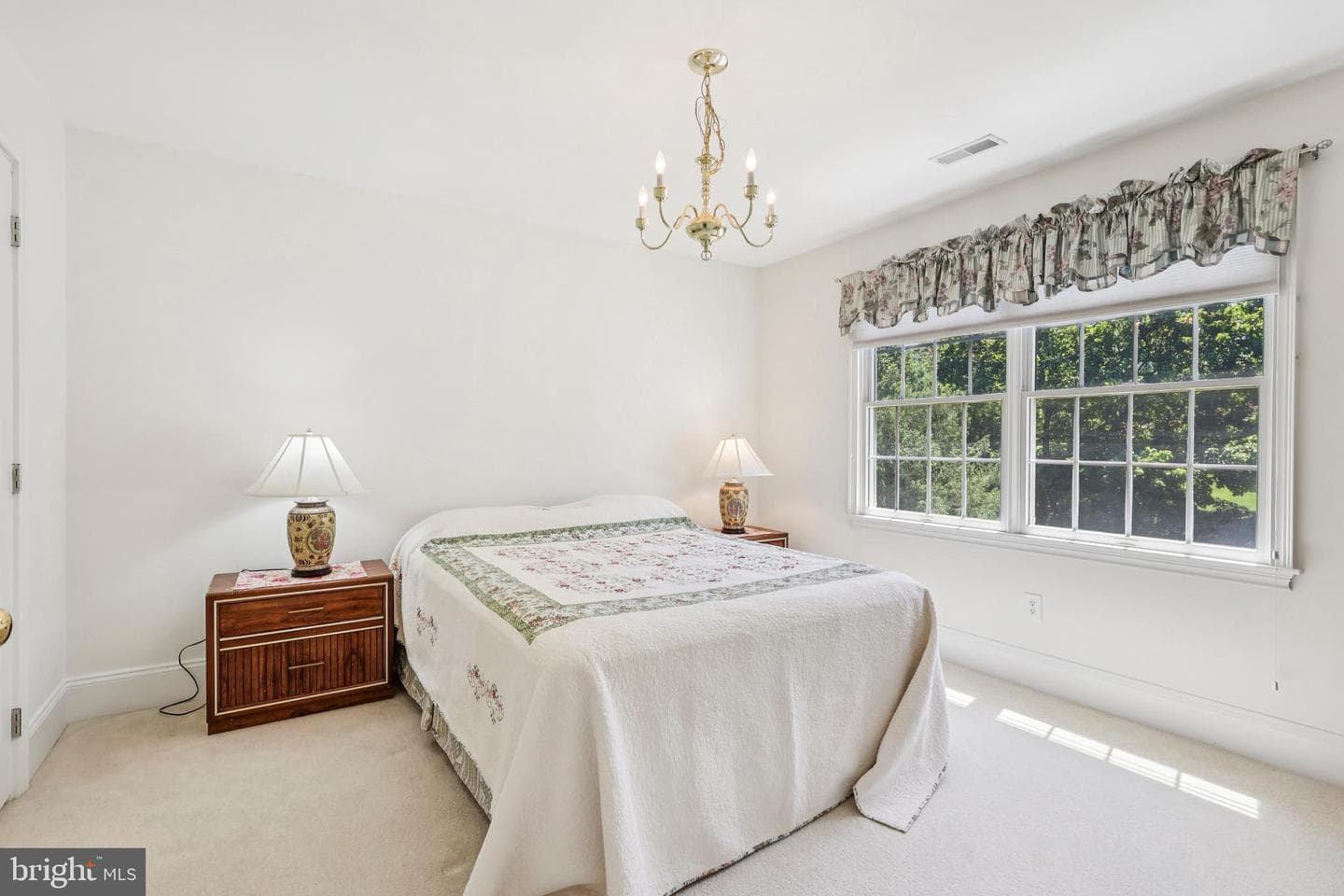 249 Weatherhill Drive photo 34