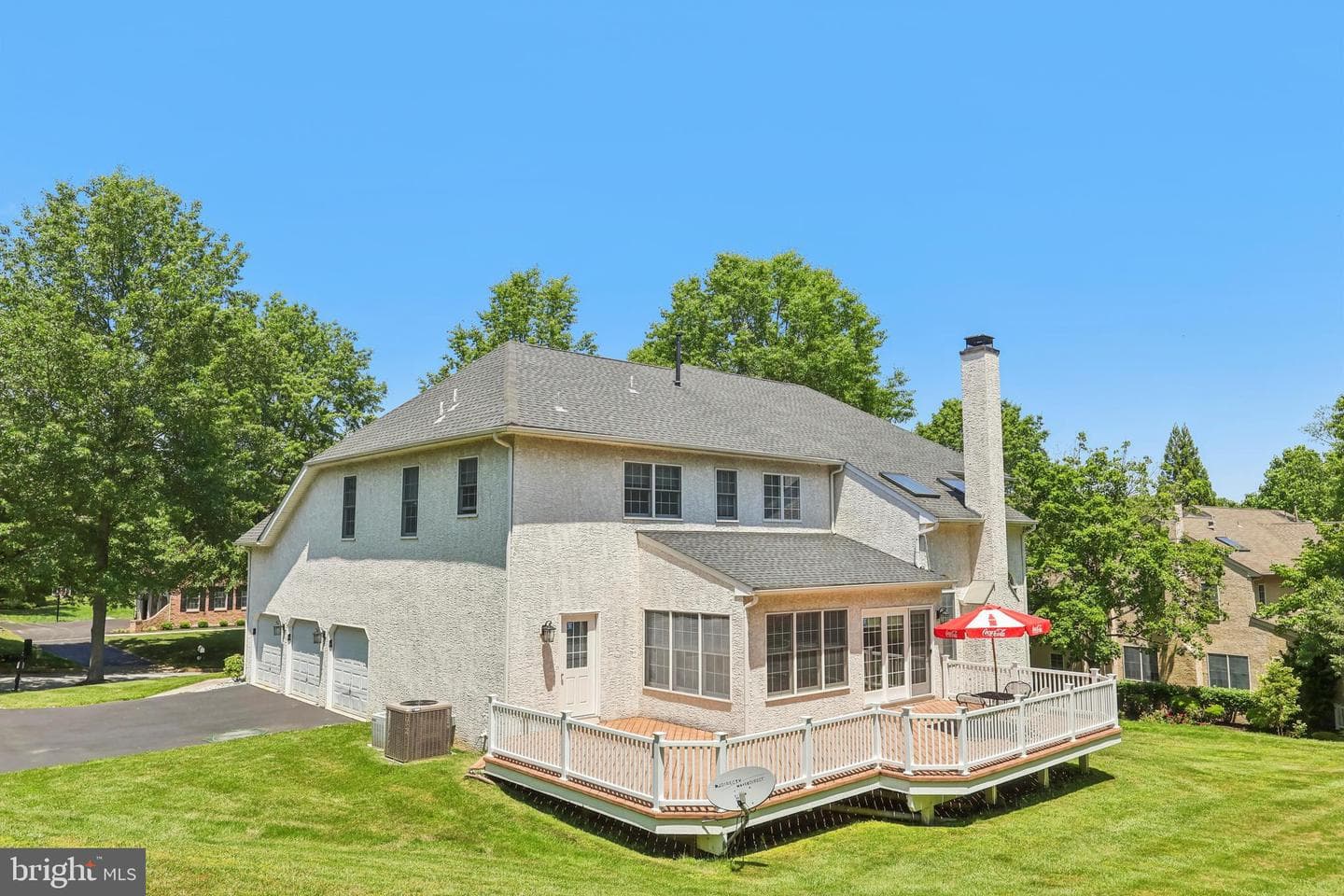 249 Weatherhill Drive photo 38