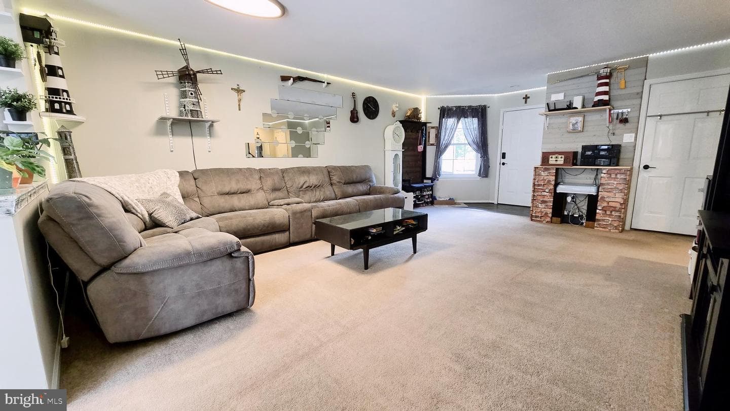 428 Gavin Drive photo 8