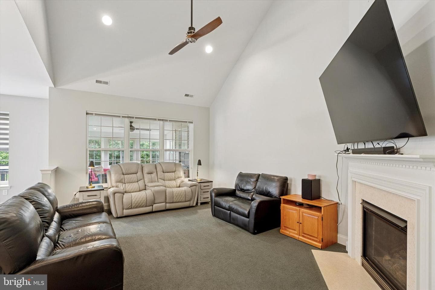 304 Gilmer Rd photo 10