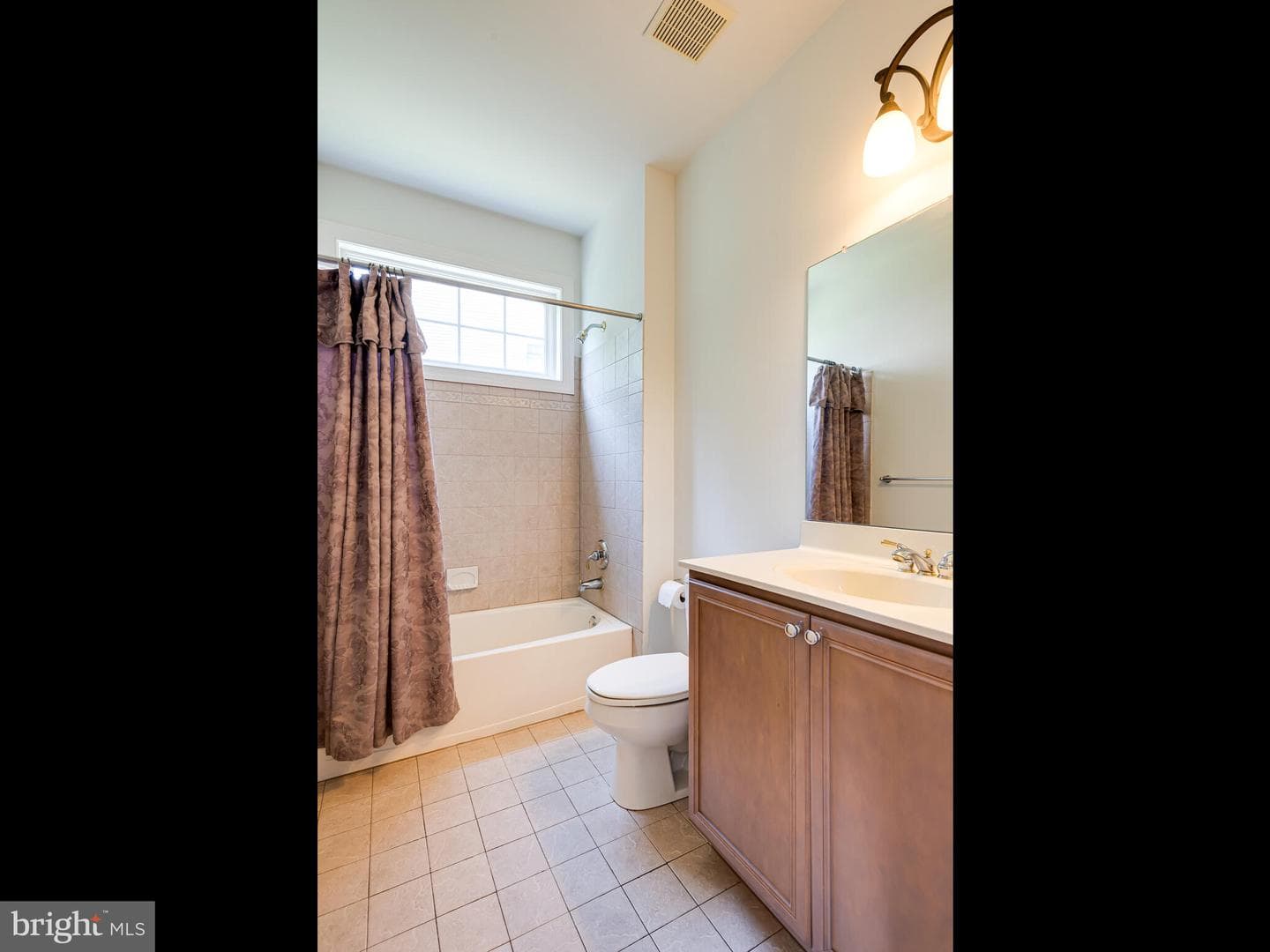 125 Candlewyck Drive photo 11