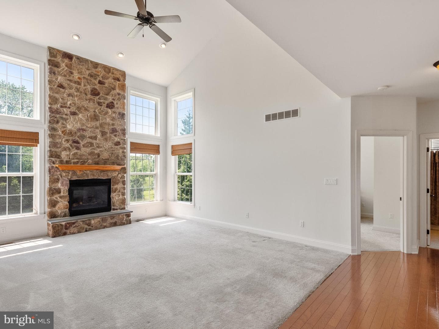125 Candlewyck Drive photo 13