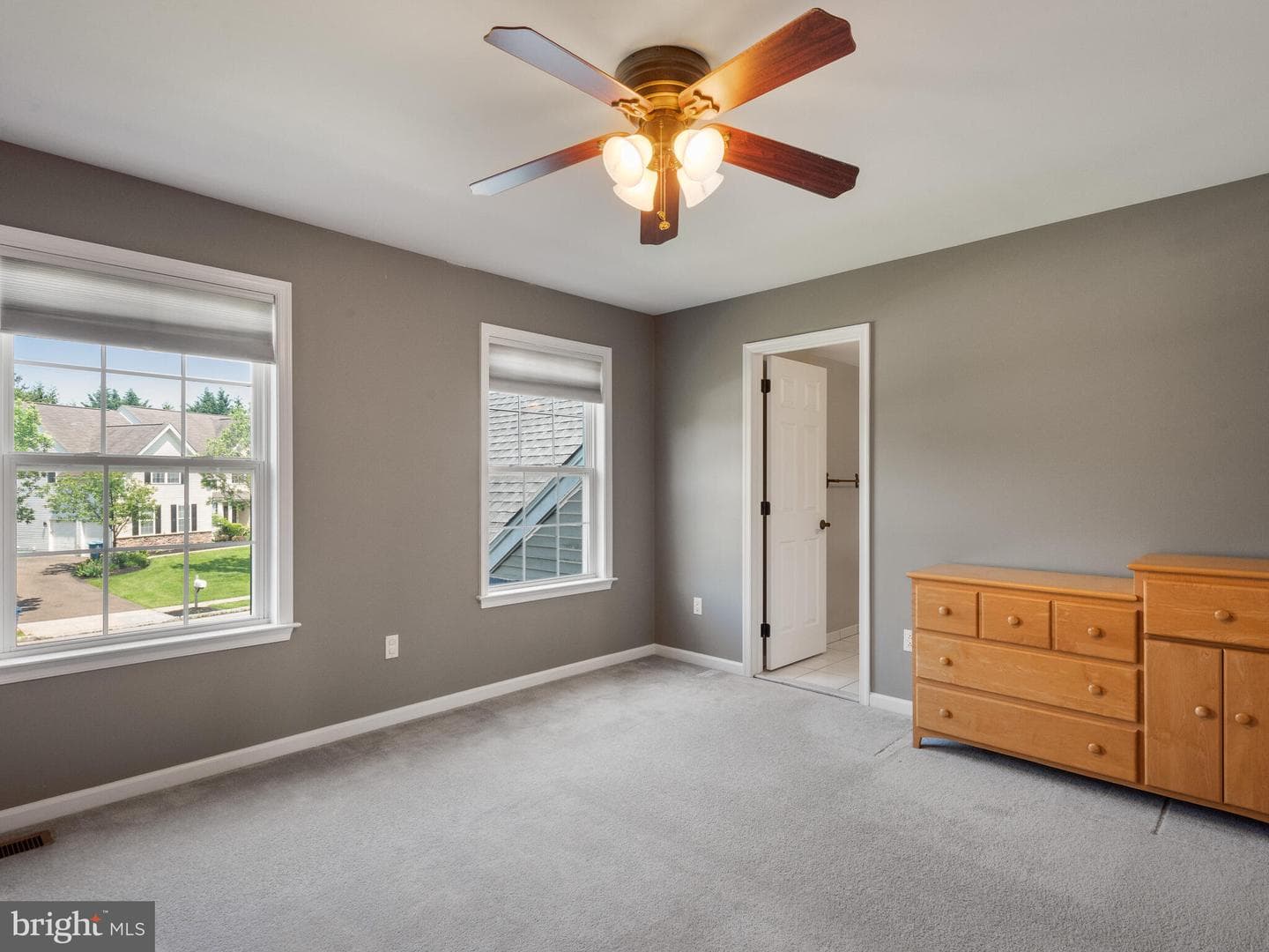 125 Candlewyck Drive photo 33