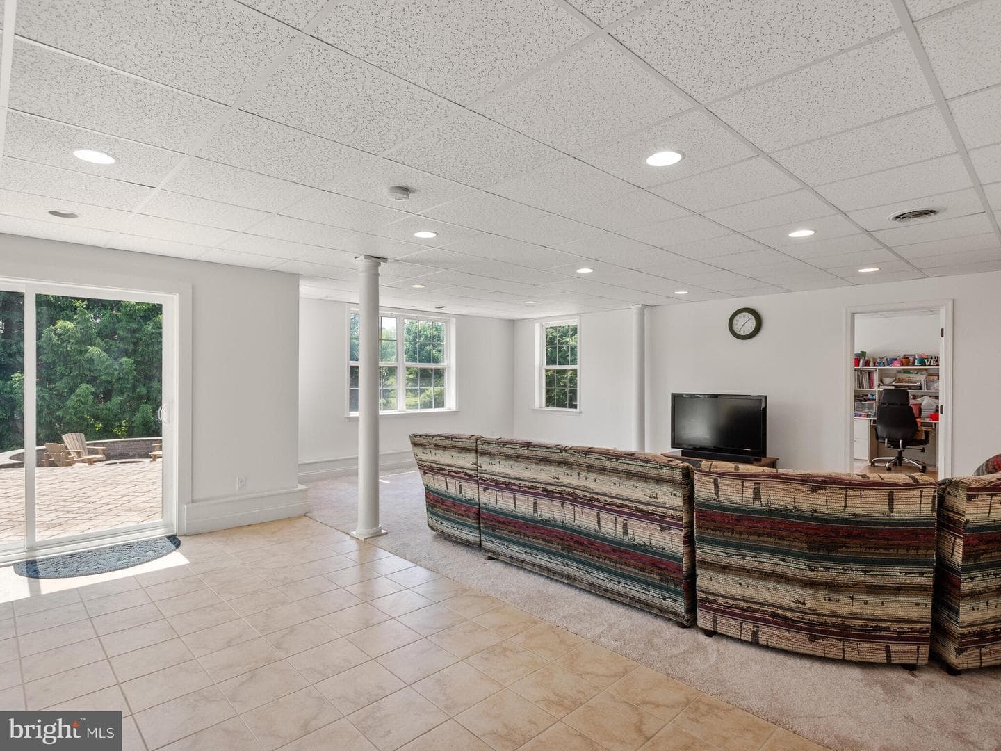 125 Candlewyck Drive photo 37