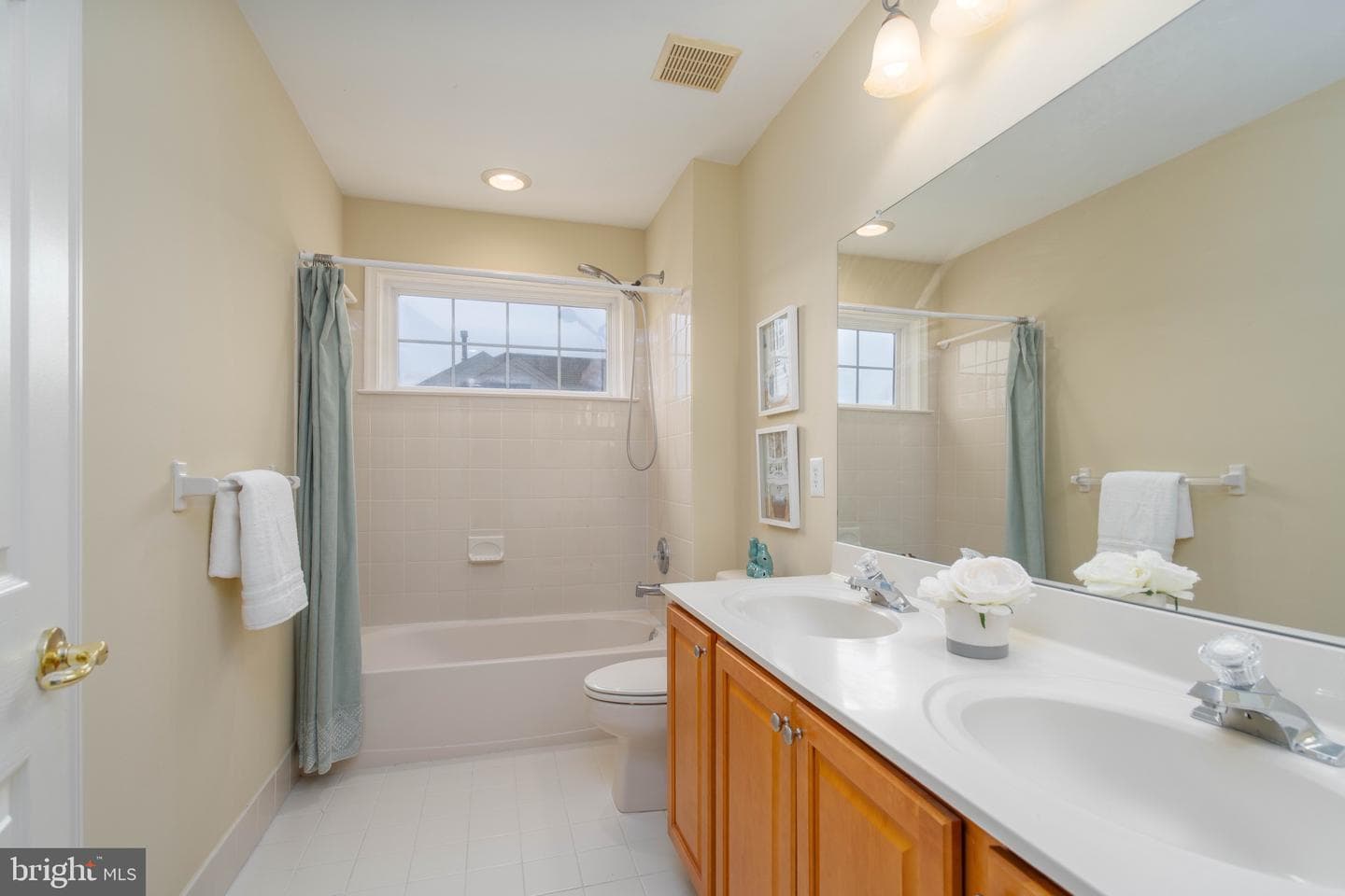 222 Honey Locust Drive photo 30