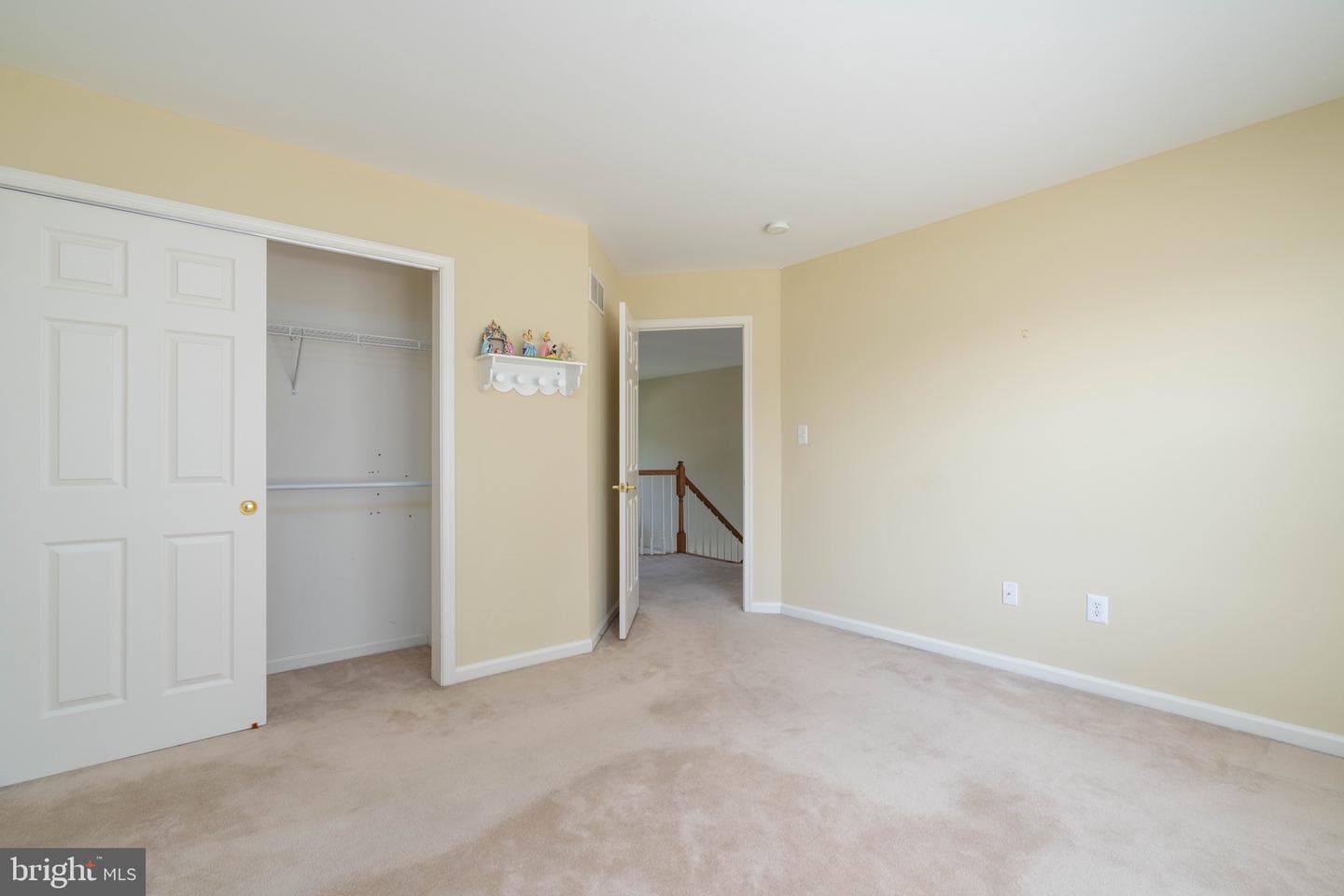 222 Honey Locust Drive photo 32
