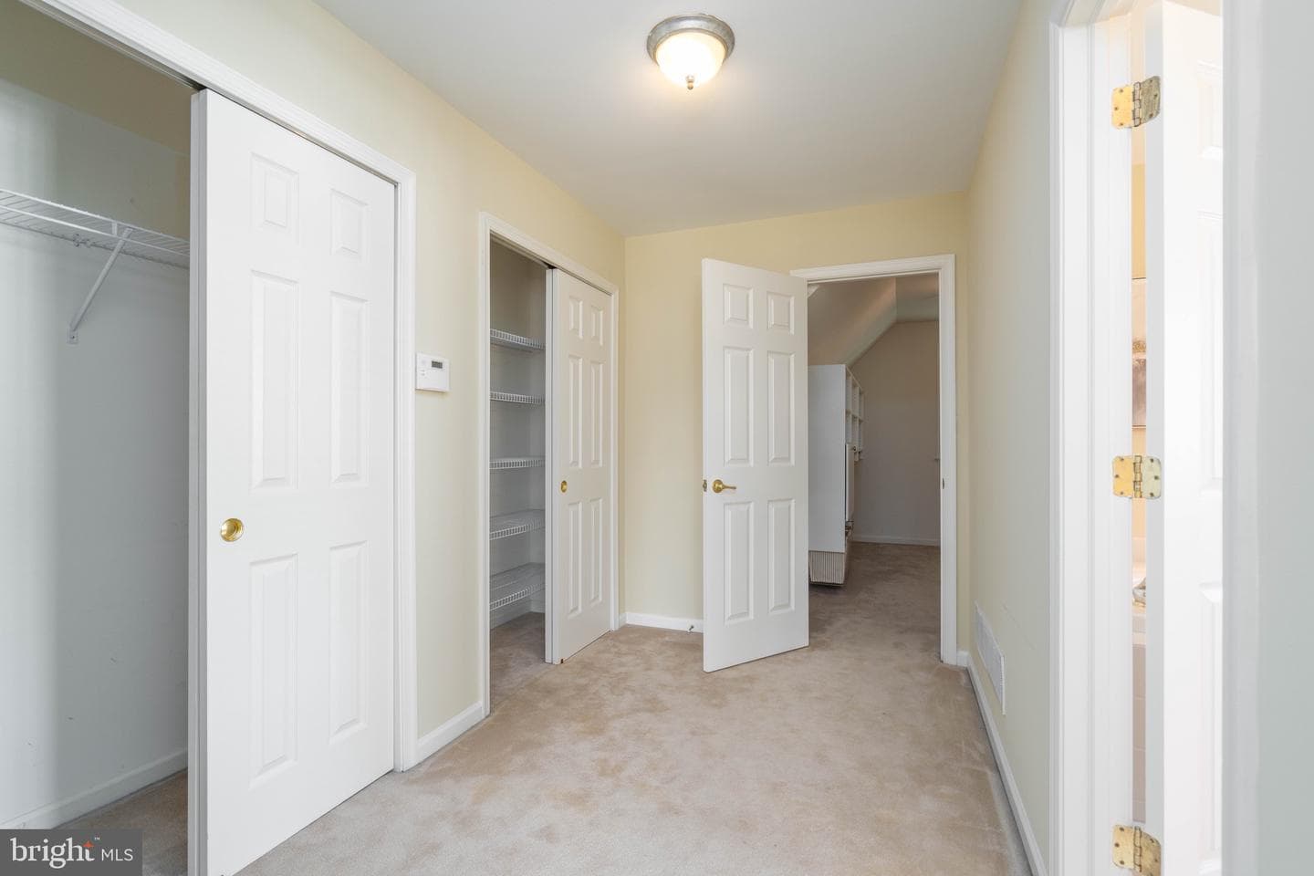 222 Honey Locust Drive photo 38