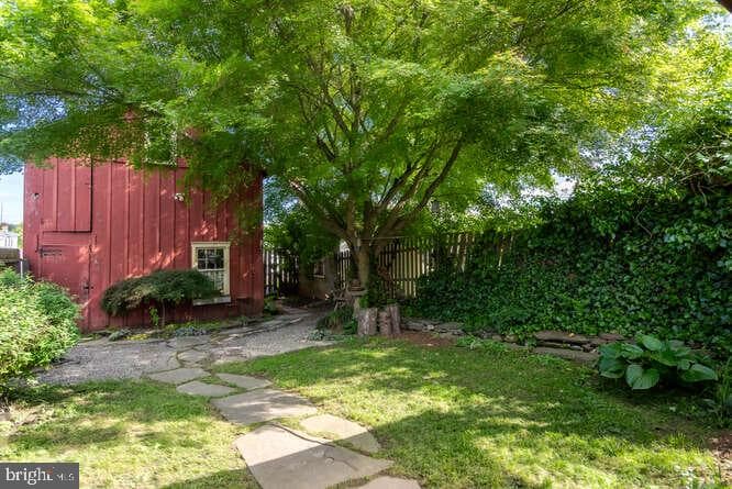 362 Washington Avenue photo 41