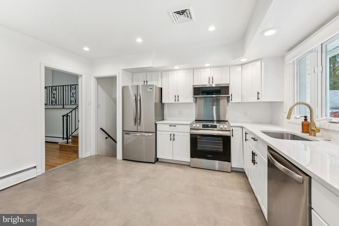 551 Barton Lane photo 10