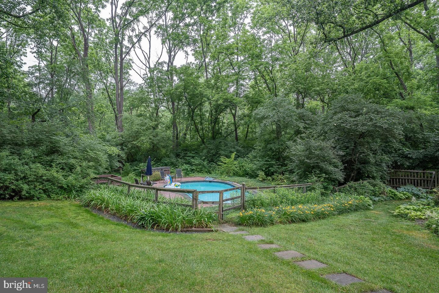 2 Fox Run Drive photo 80