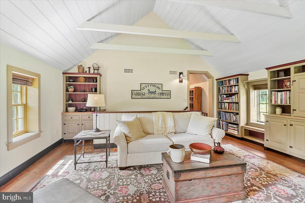 11 Brownstone Lane photo 30