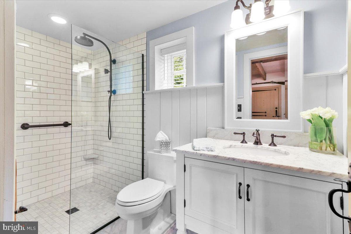 11 Brownstone Lane photo 33