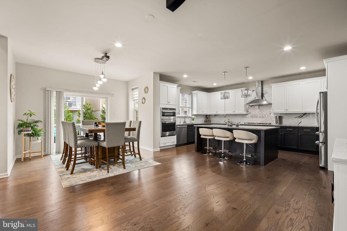 713 Houston Street photo 19