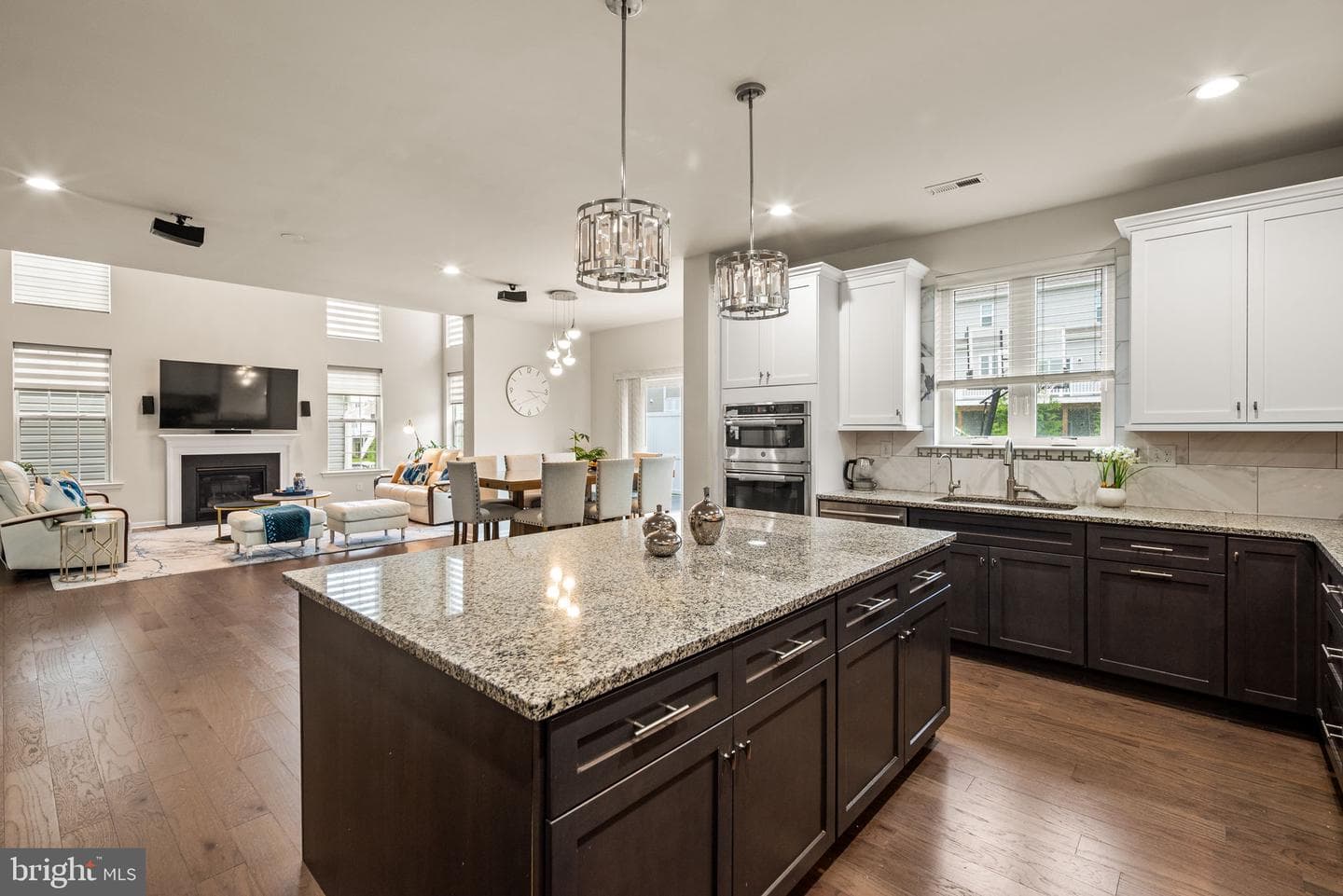 713 Houston Street photo 20