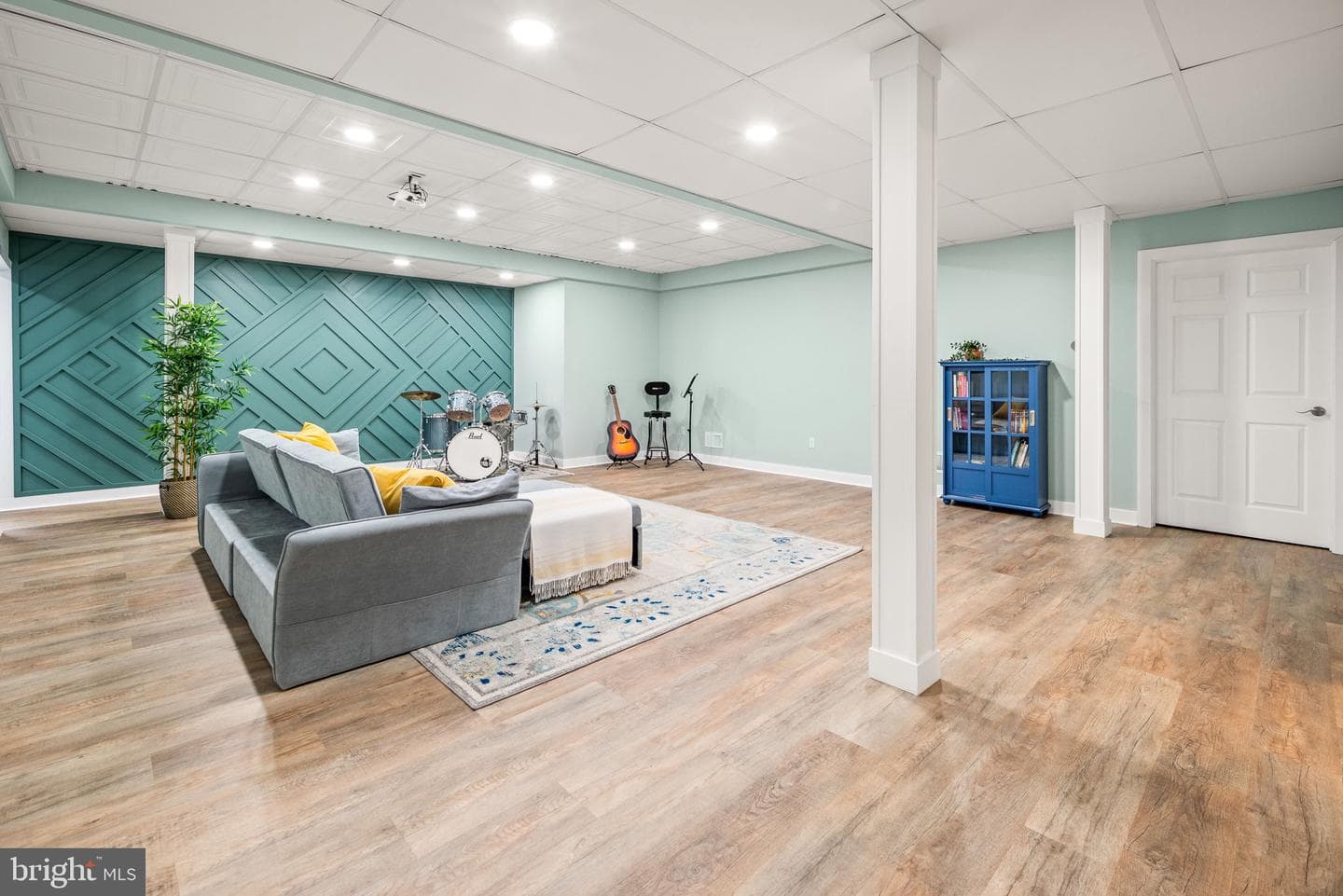 713 Houston Street photo 39