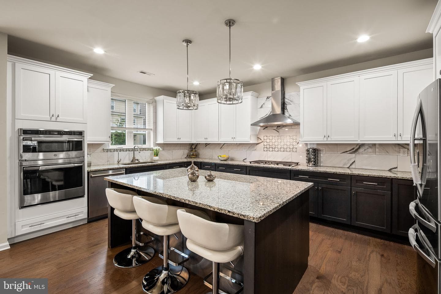 713 Houston Street photo 5