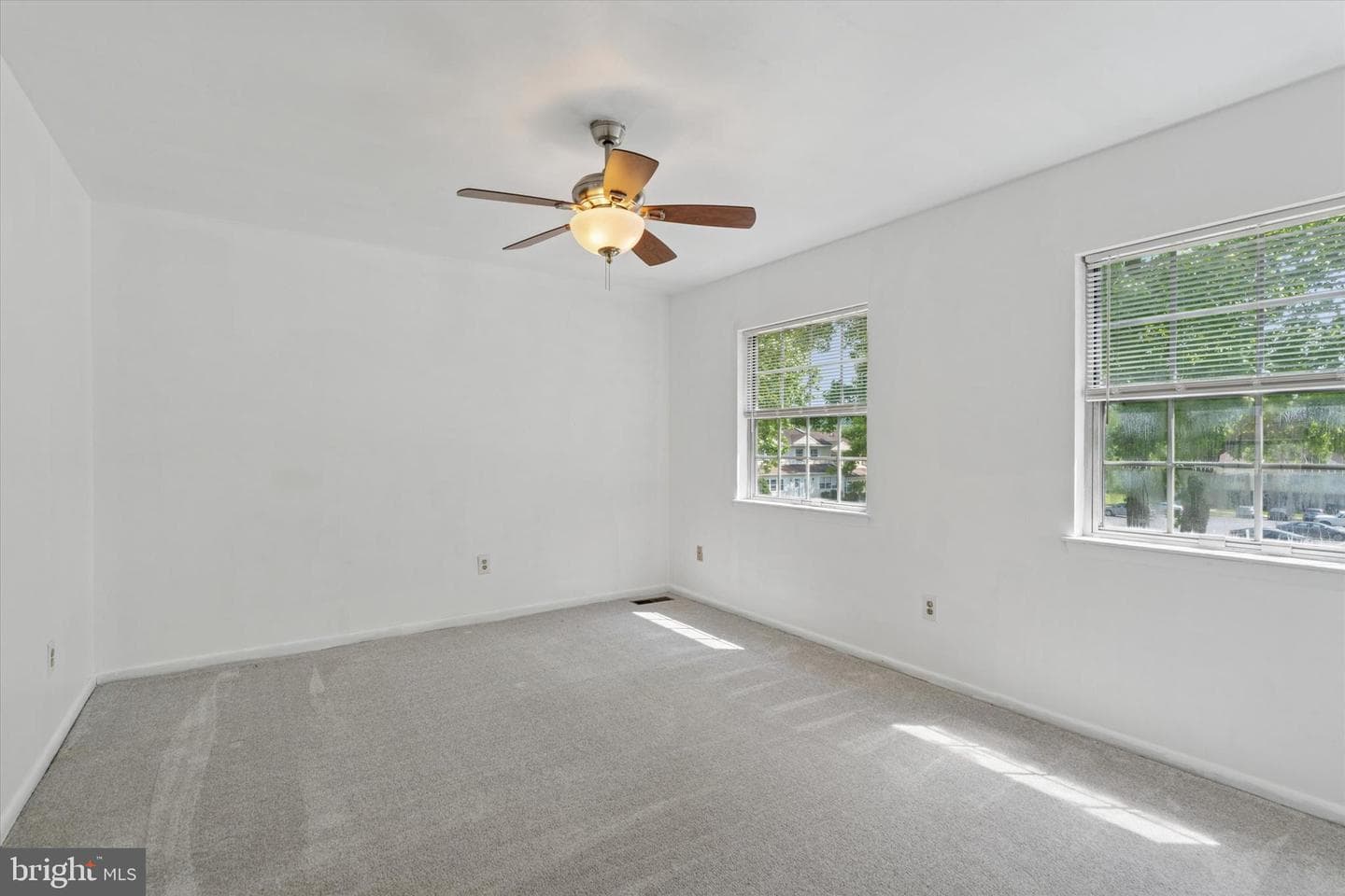 166 Chester Court photo 13