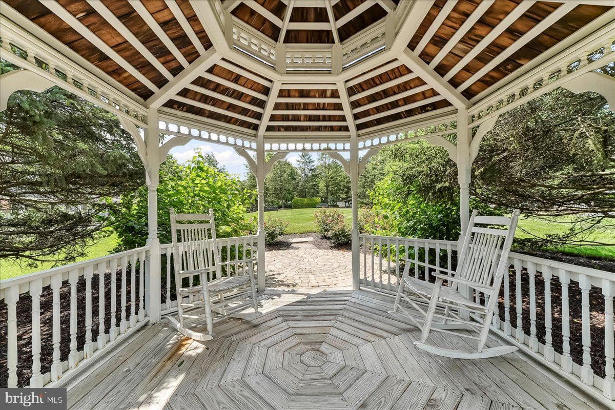 168 Windgate Drive photo 44
