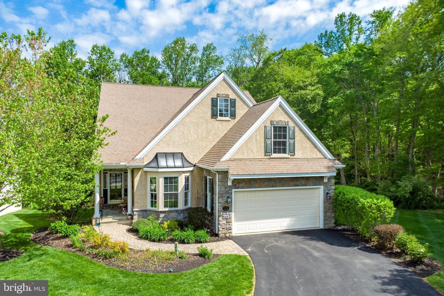 318 Hyde Park Road