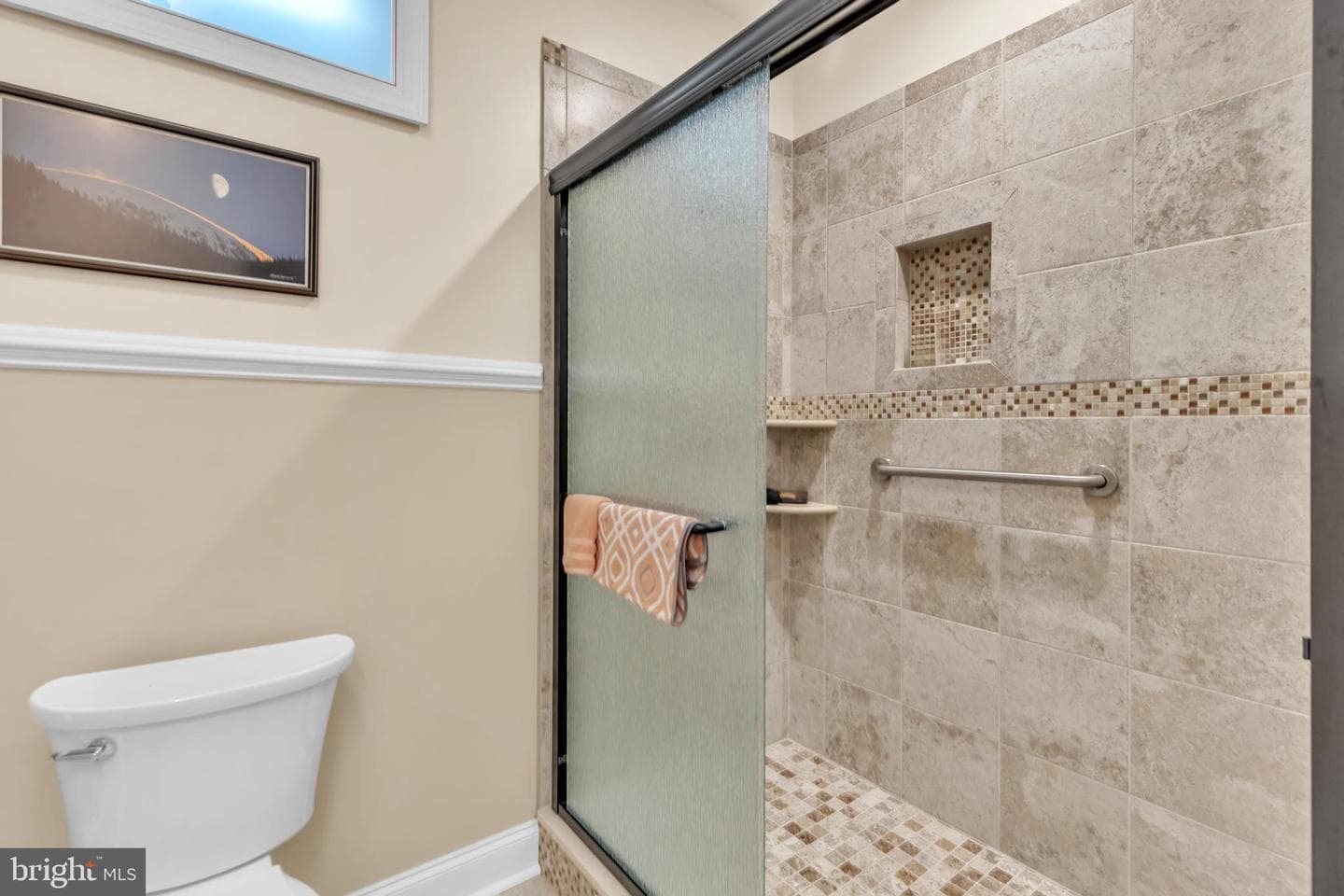 318 Hyde Park Road photo 29