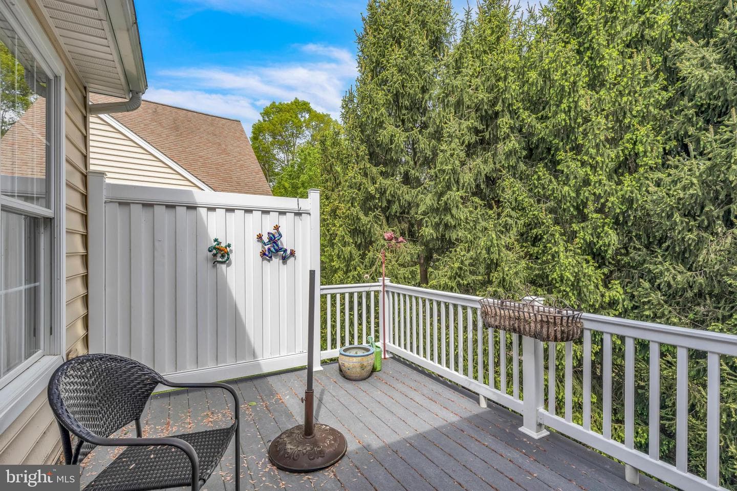 318 Hyde Park Road photo 35