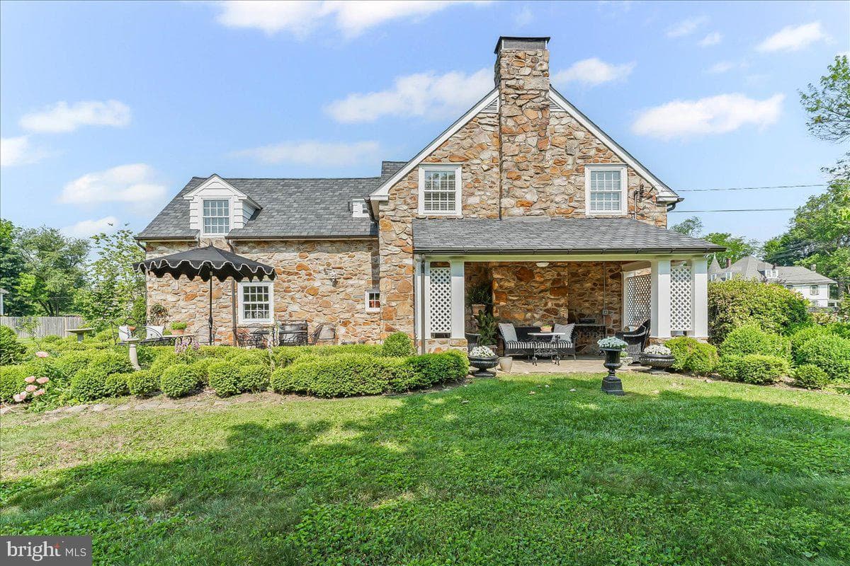 2700 Strasburg Road photo 11