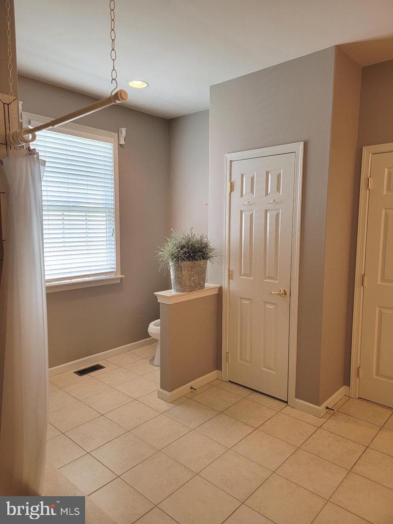 339 Carlisle Drive photo 16