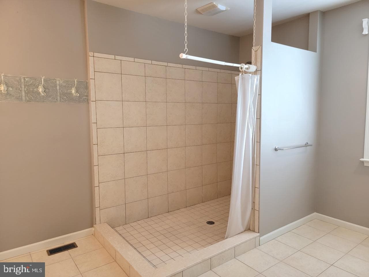 339 Carlisle Drive photo 18