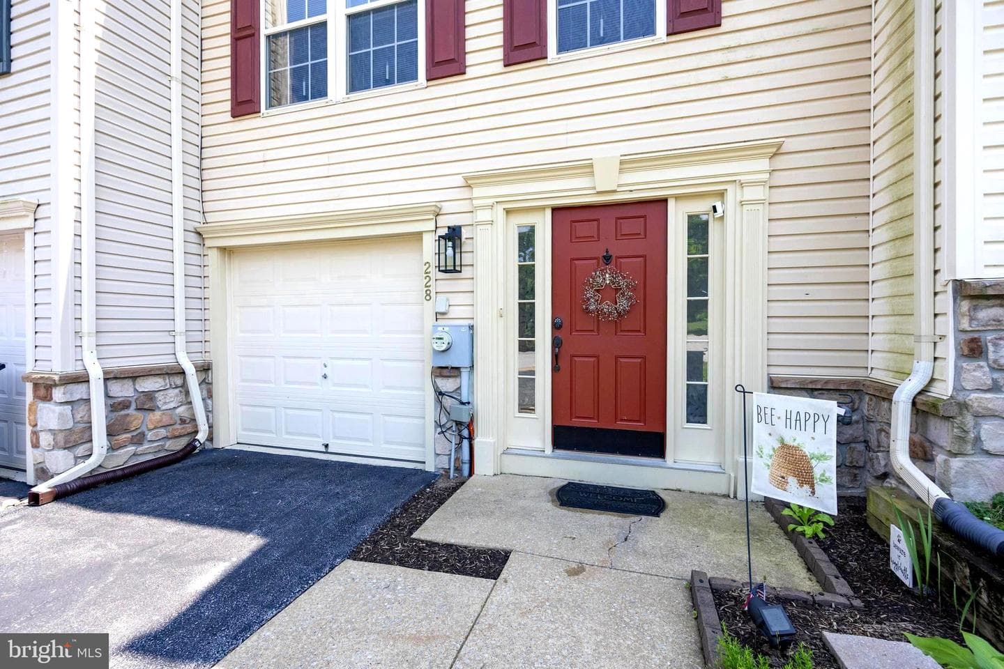 228 Maple Avenue #45 photo 2