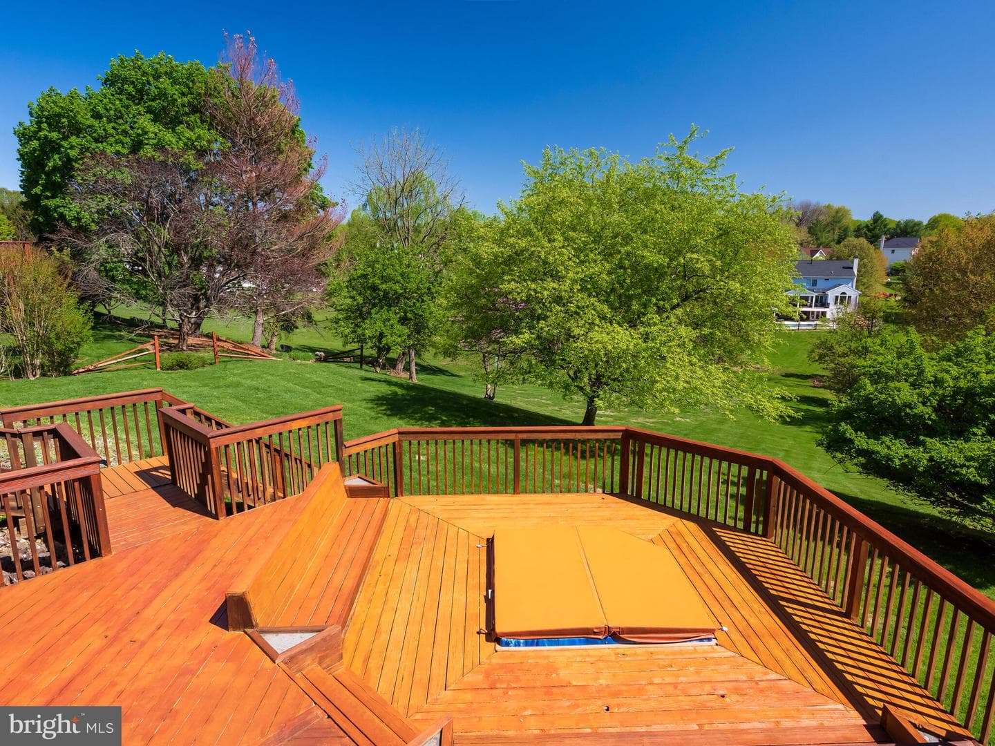 102 Noble Drive photo 10