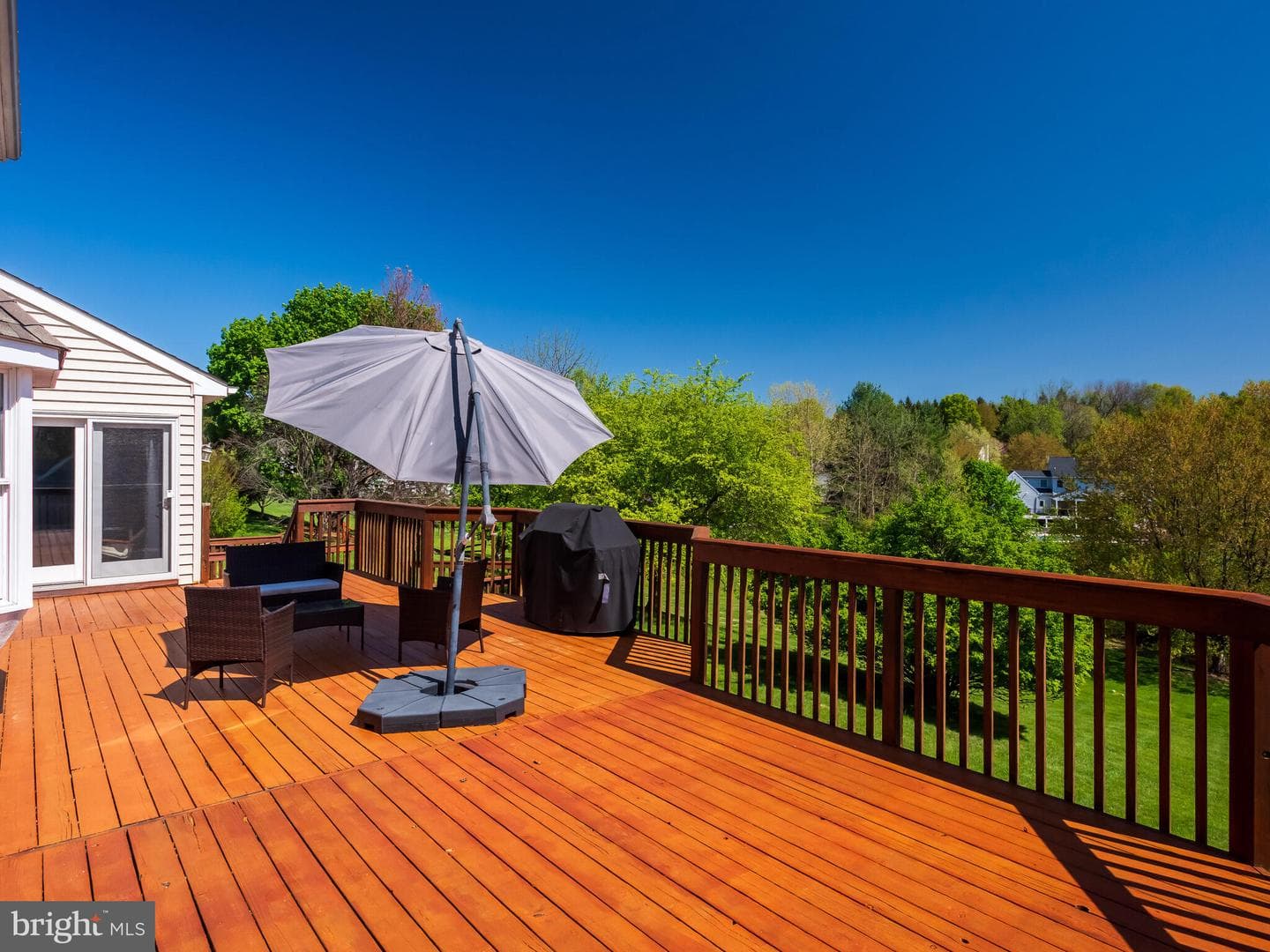 102 Noble Drive photo 12