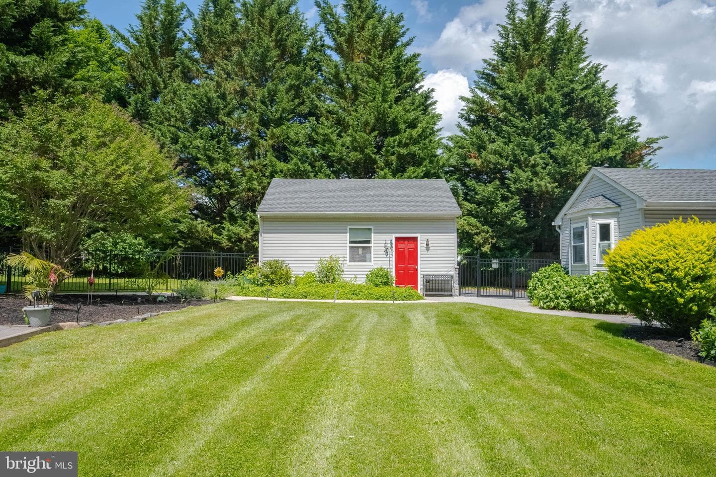 113 Elkview Road photo 81