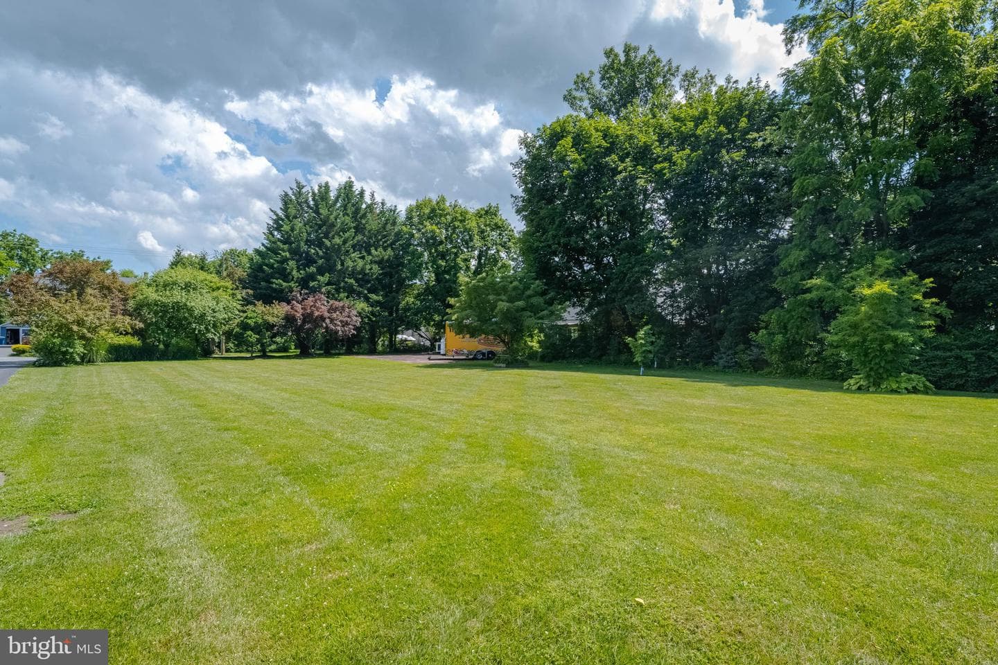 113 Elkview Road photo 9