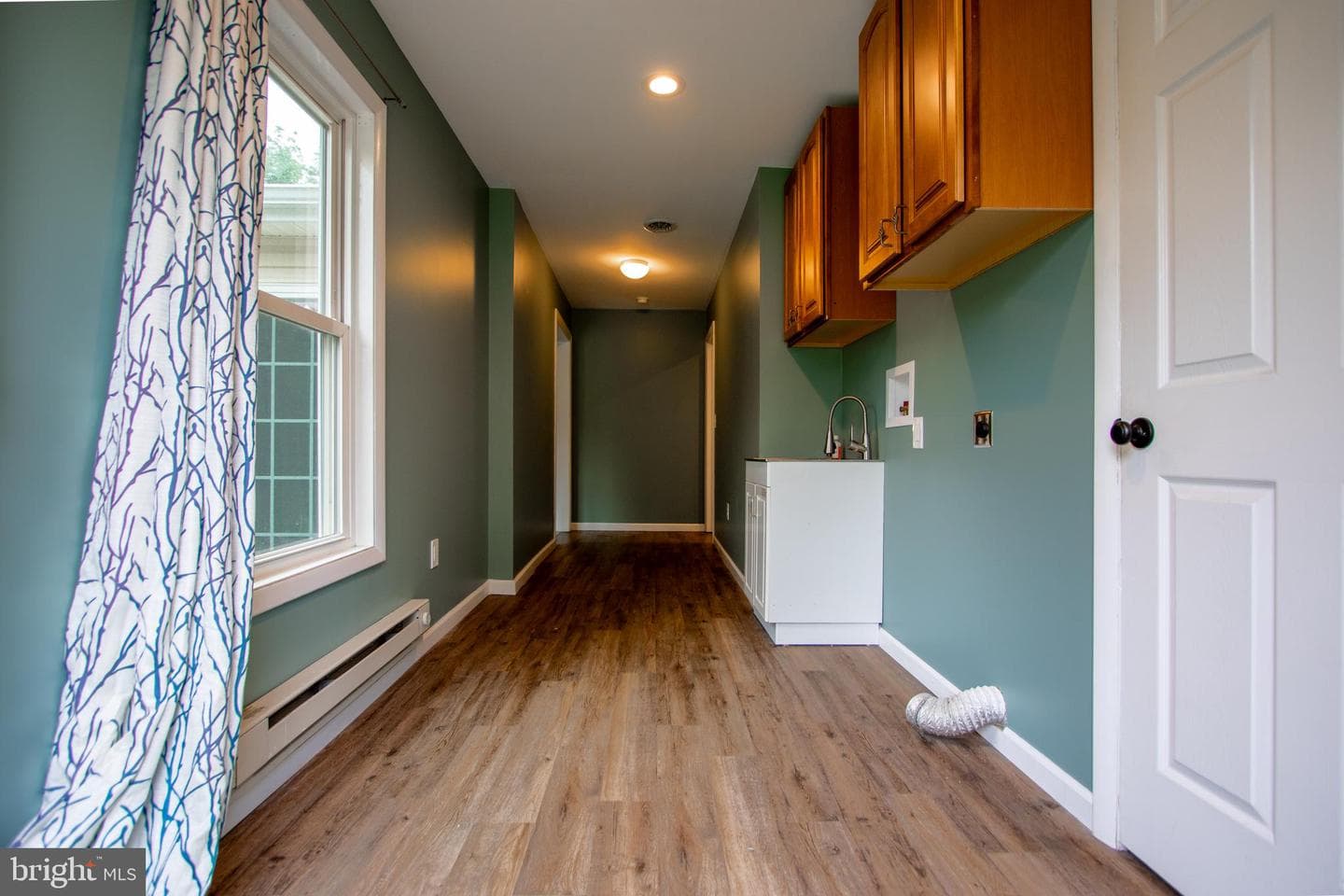 1298 E Kings Highway photo 9
