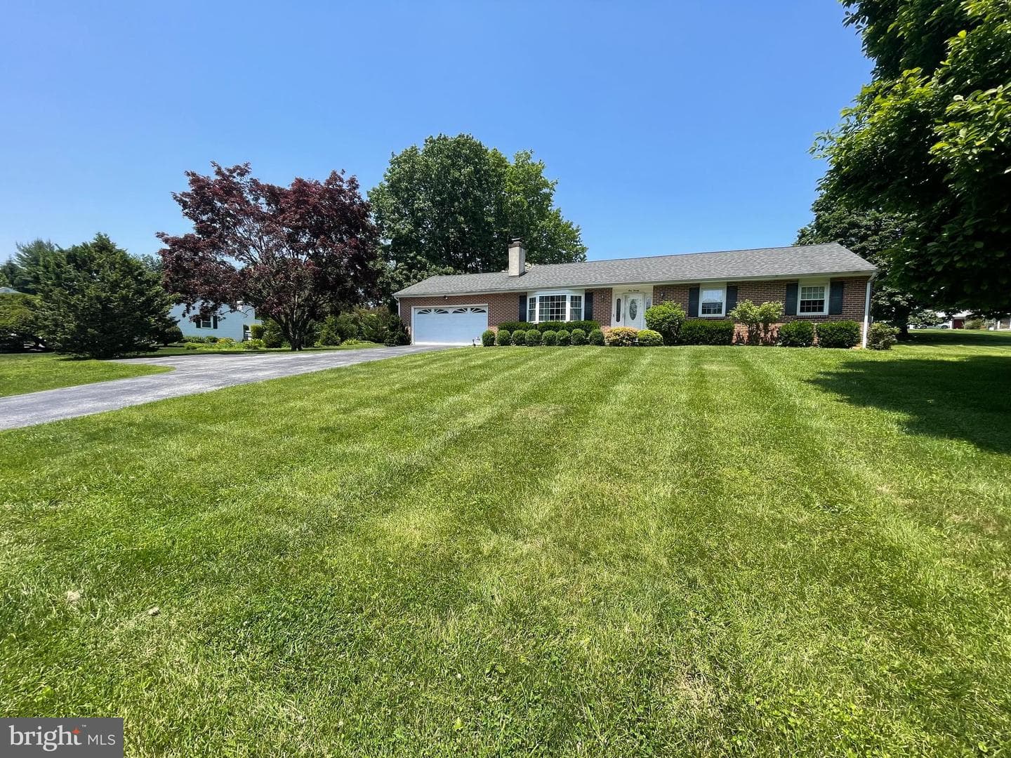 120 Locust Knoll Road photo 3