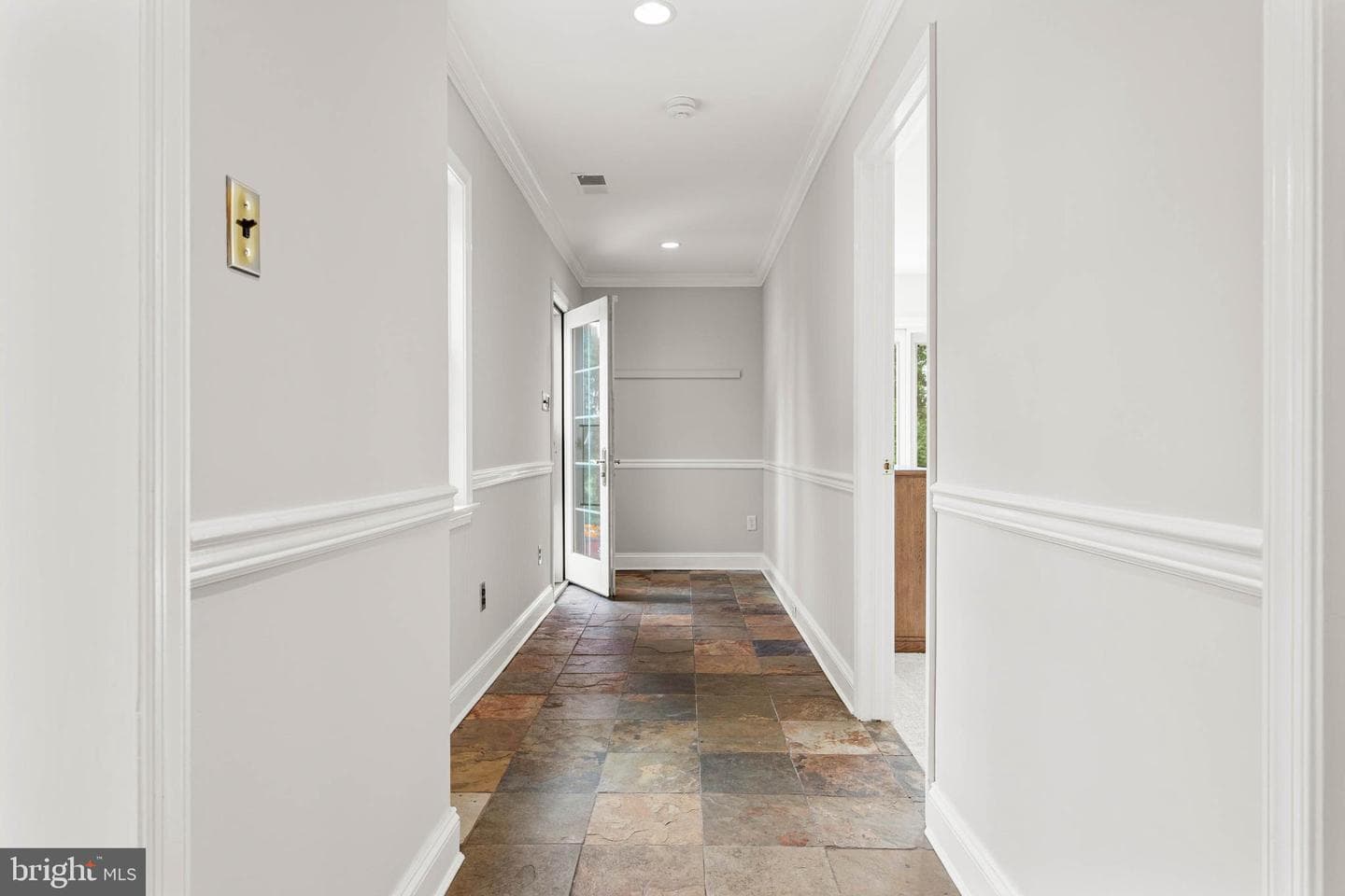 240 Church Road photo 23