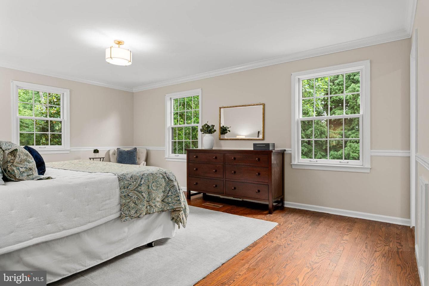 240 Church Road photo 39