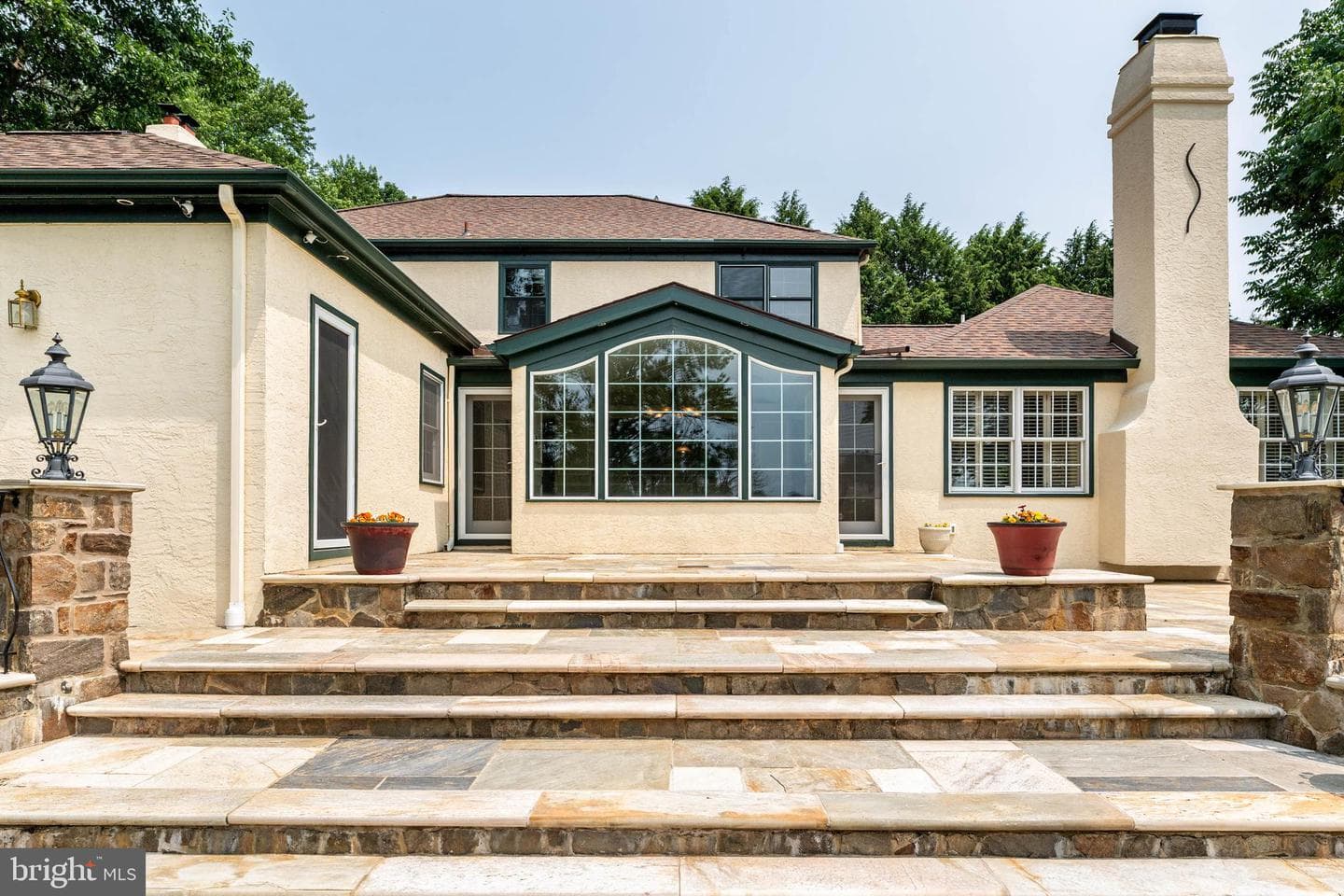 240 Church Road photo 68