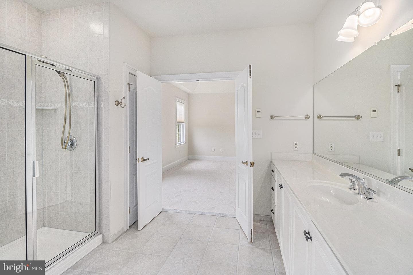 412 Thistle Drive photo 27