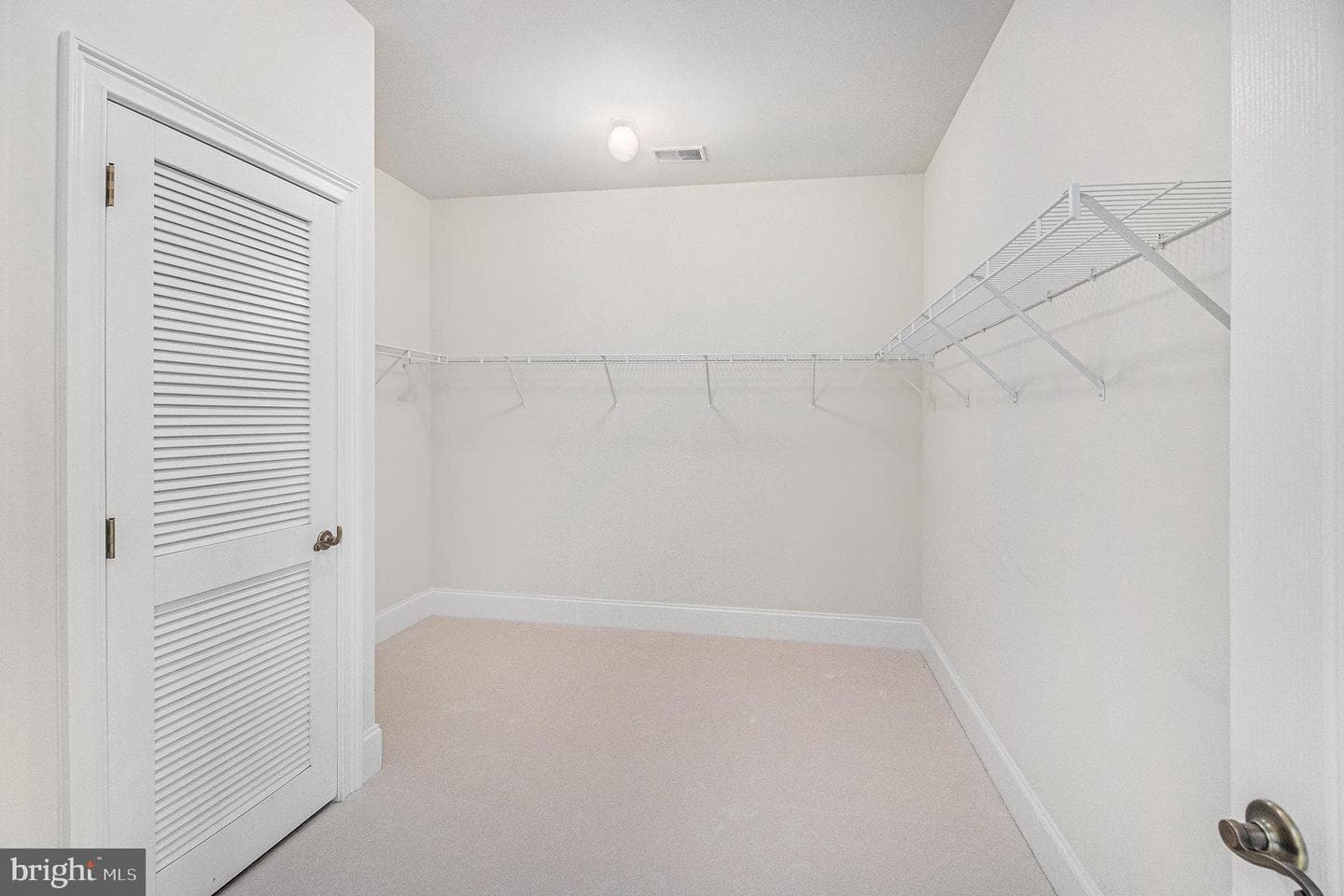 412 Thistle Drive photo 28
