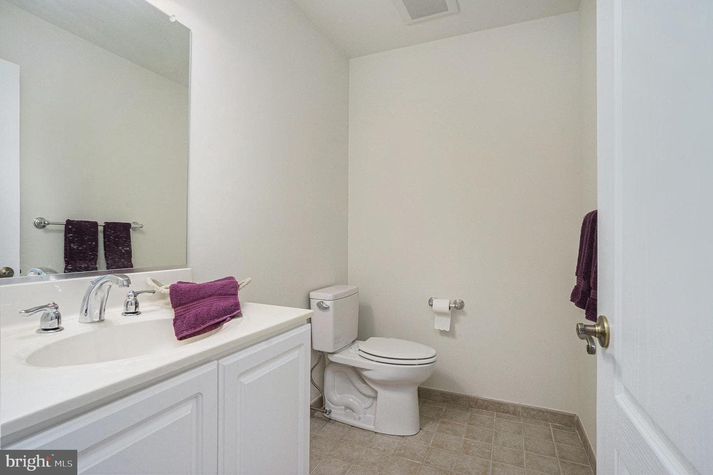 412 Thistle Drive photo 34
