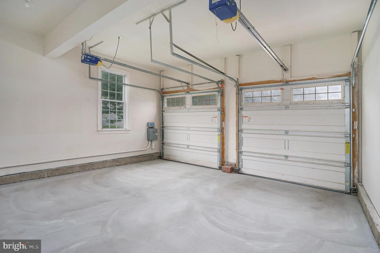 412 Thistle Drive photo 36