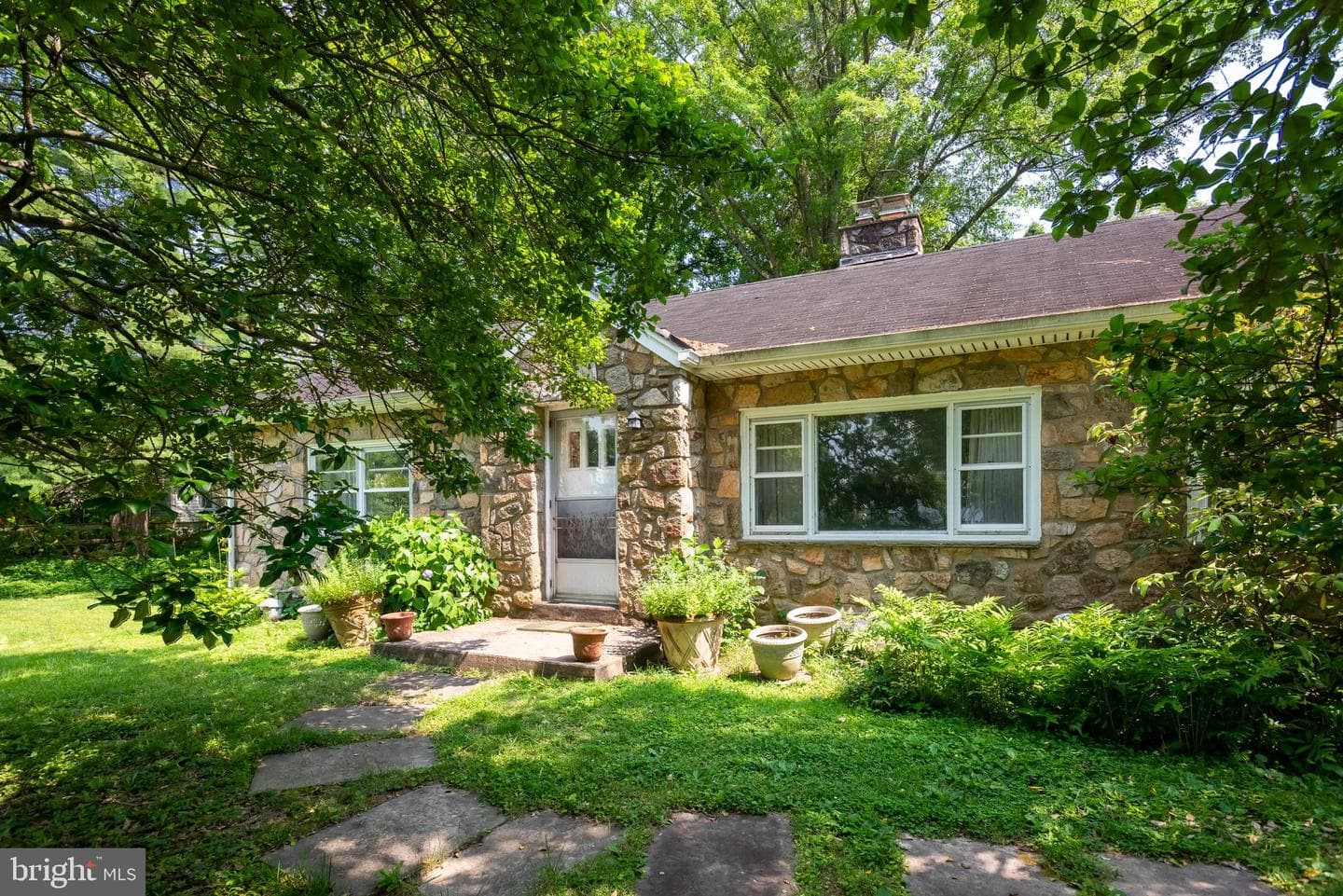 214 Sugartown Road photo 1