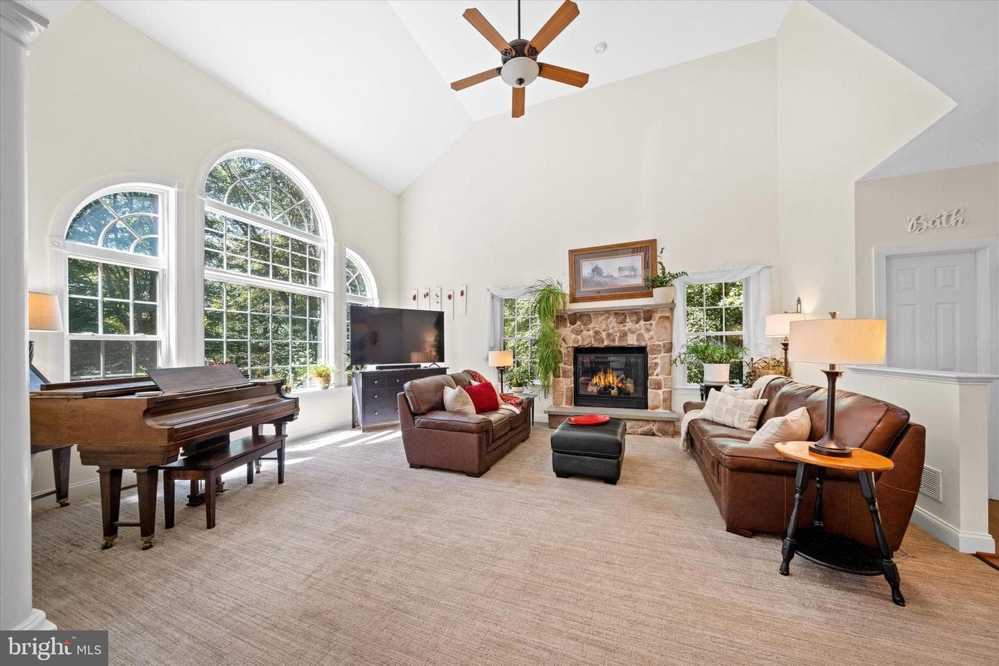3044 Chestnut Hill Road photo 11
