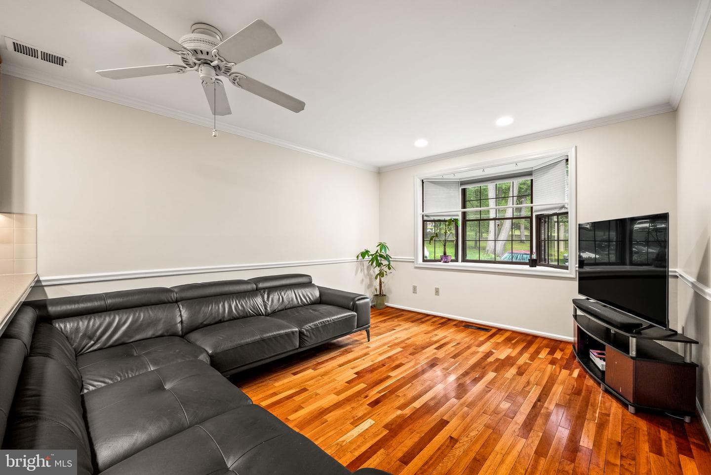 139 Putney Lane #139 photo 17