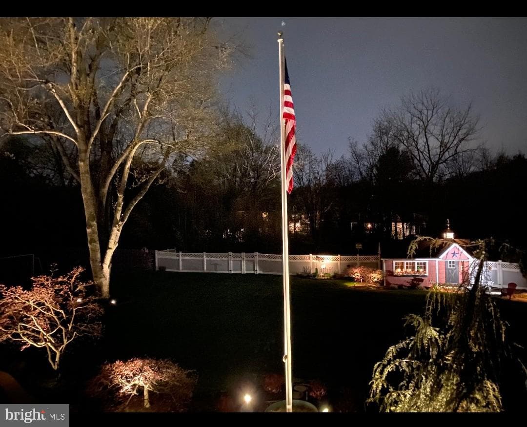 1414 Gary Terrace photo 6