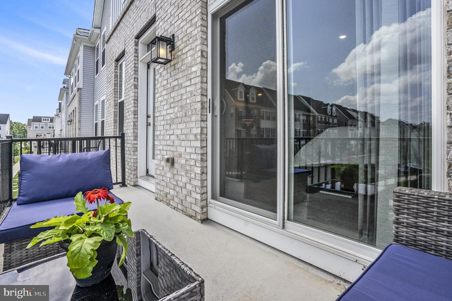 361 Foundry Street photo 33