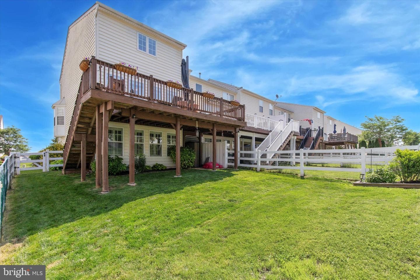 27 Bayberry Lane photo 2