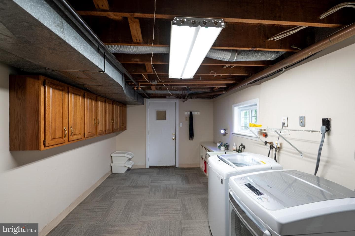 496 Black Swan Lane photo 28