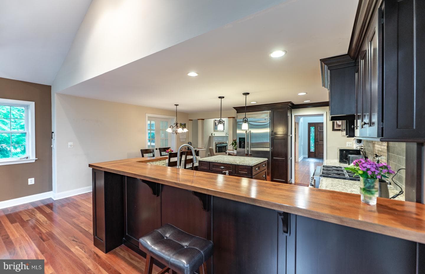 496 Black Swan Lane photo 8